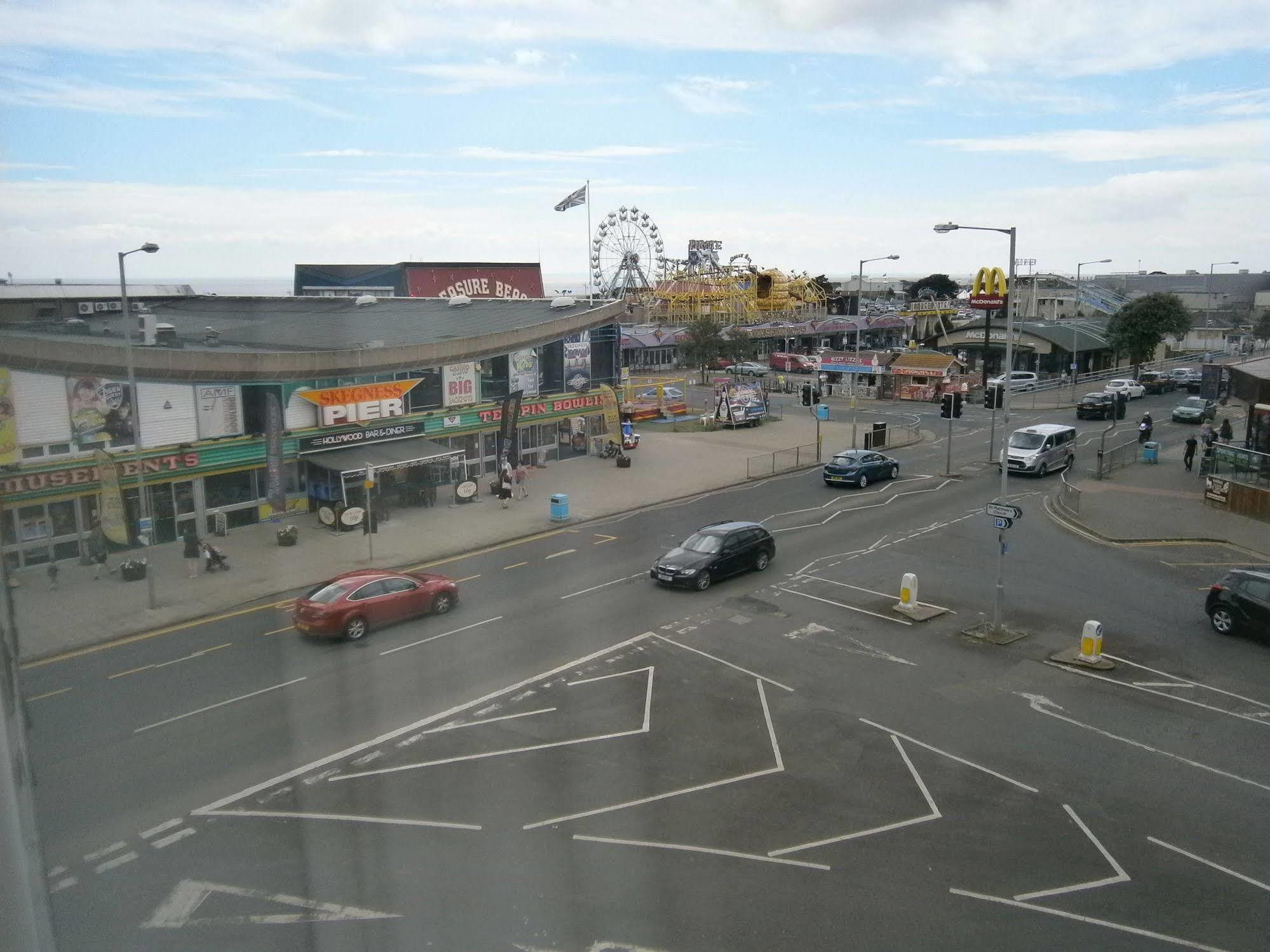 Oyo Grosvenor House Hotel Skegness Exterior foto
